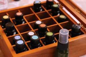 アロマ療法を始めよう!必要な道具とおすすめ商品の選び方ガイド